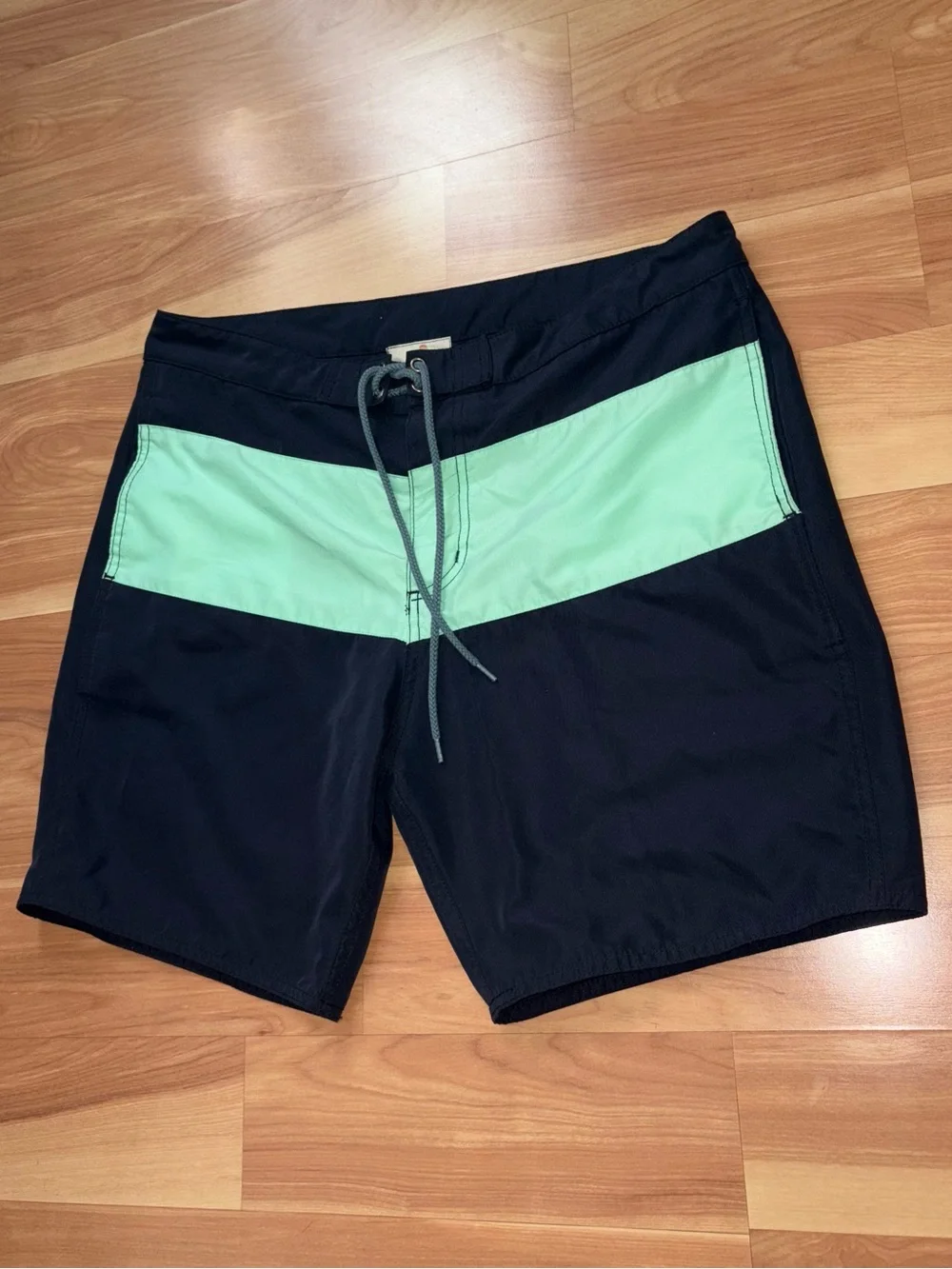 Marine Layer Navy Colorblock Board Swim Trunks Size 34 Large Beach Surf Nautical